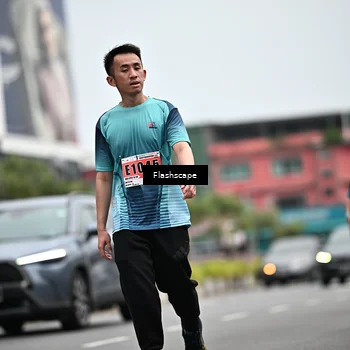 Runner Photo 8922343