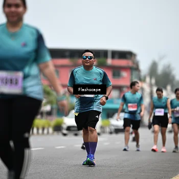 Runner Photo 8922658