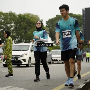 Runner Photo 8922693