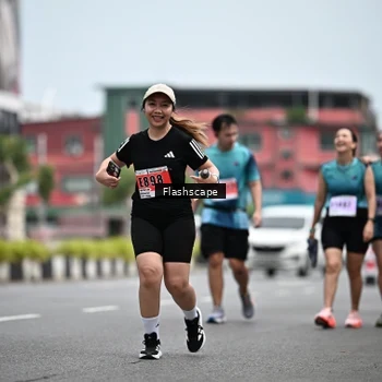 Runner Photo 8922706