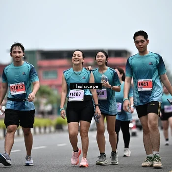 Runner Photo 8922780