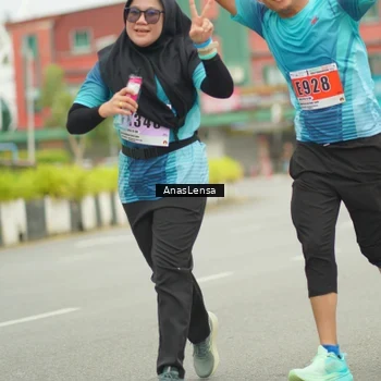 Runner Photo 8922813