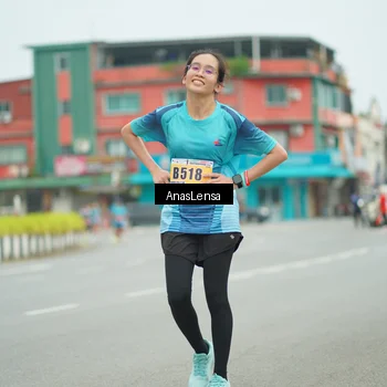 Runner Photo 8923030