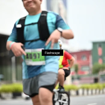 Runner Photo 8923040