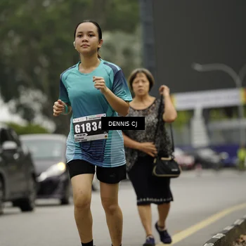 Runner Photo 8923068