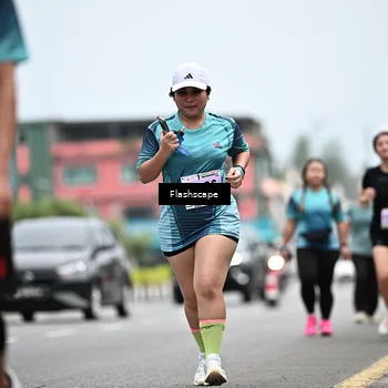 Runner Photo 8923081