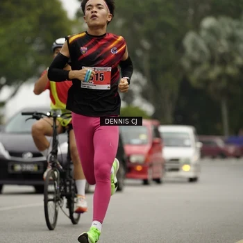 Runner Photo 8923235