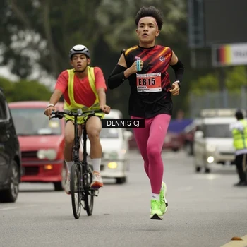 Runner Photo 8923239