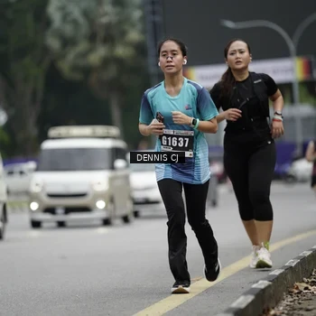 Runner Photo 8923343