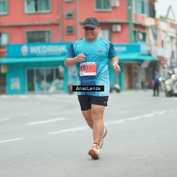 Runner Photo 8923348