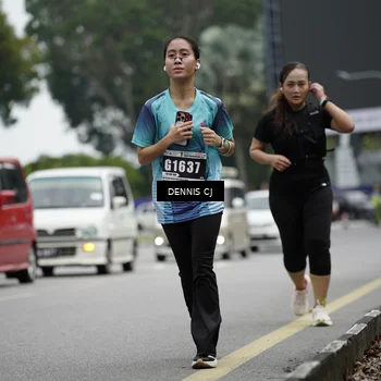 Runner Photo 8923409