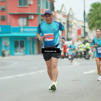 Runner Photo 8923474