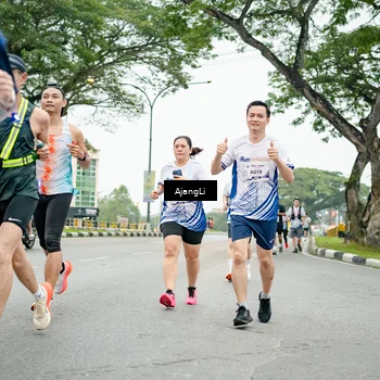 Runner Photo 8923552