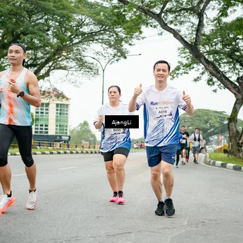 Runner Photo 8923655