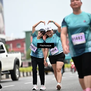 Runner Photo 8923657