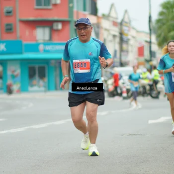 Runner Photo 8923674