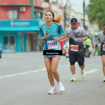 Runner Photo 8923686