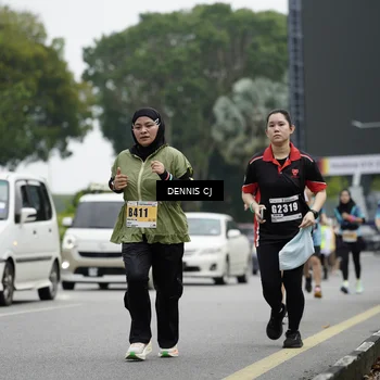 Runner Photo 8923696