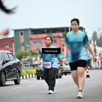Runner Photo 8923700
