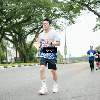 Runner Photo 8923721