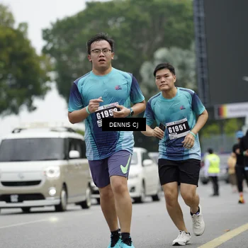 Runner Photo 8923735