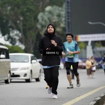 Runner Photo 8923744