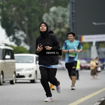 Runner Photo 8923745