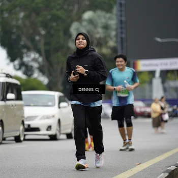 Runner Photo 8923749