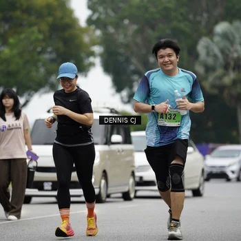 Runner Photo 8923795
