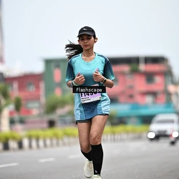 Runner Photo 8923799
