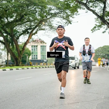 Runner Photo 8923834
