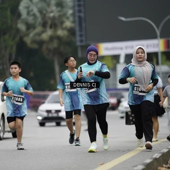 Runner Photo 8923847