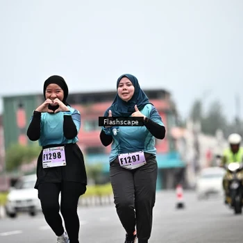 Runner Photo 8923848