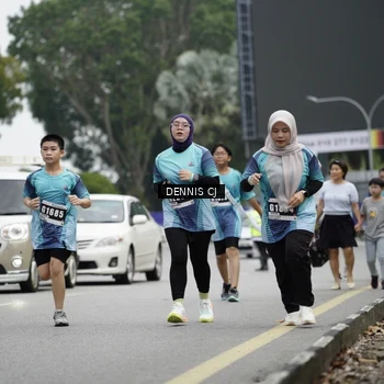 Runner Photo 8923851