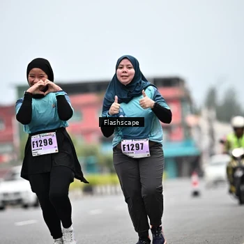 Runner Photo 8923861