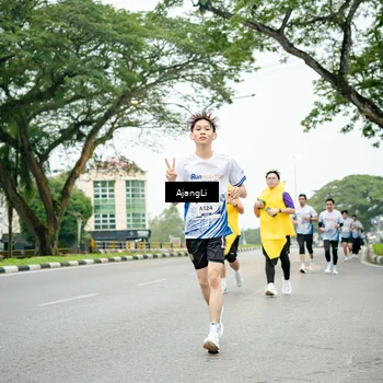 Runner Photo 8923897