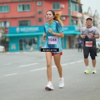 Runner Photo 8923903