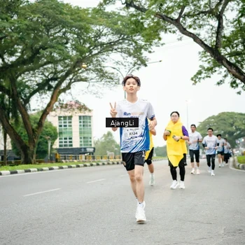 Runner Photo 8923942
