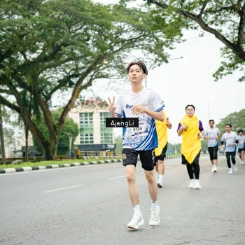 Runner Photo 8923981