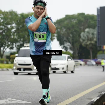Runner Photo 8924024