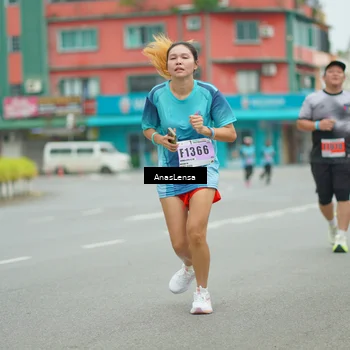 Runner Photo 8924051