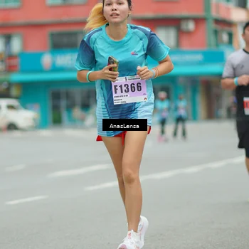 Runner Photo 8924062