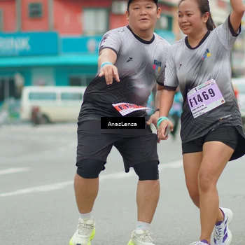 Runner Photo 8924074