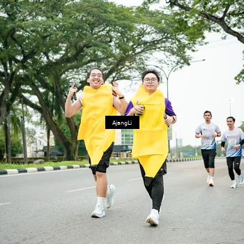 Runner Photo 8924075