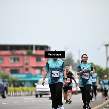 Runner Photo 8924083