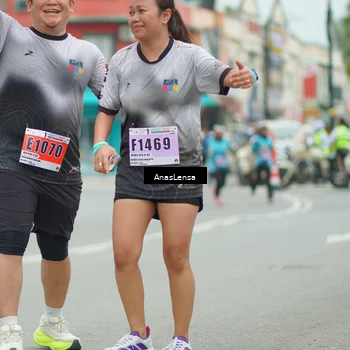 Runner Photo 8924091
