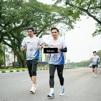 Runner Photo 8924095