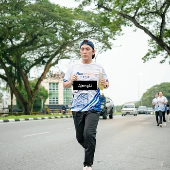Runner Photo 8924188