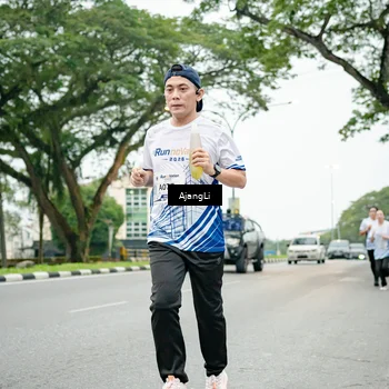 Runner Photo 8924208