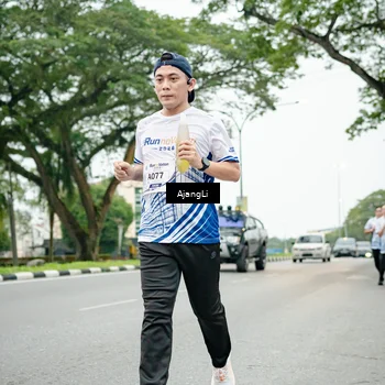 Runner Photo 8924225